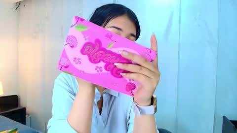  Lina Bedoya  online show from 02/20/26, 11:54