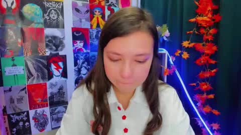 Lina online show from 12/18/24, 02:42