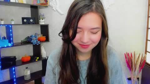 Lina online show from 12/21/24, 02:09