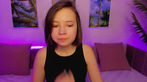 Lina online show from 01/19/25, 02:15