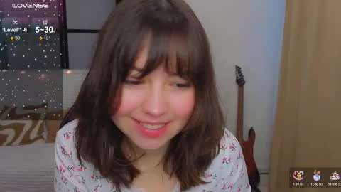 Lina online show from 12/16/25, 03:22