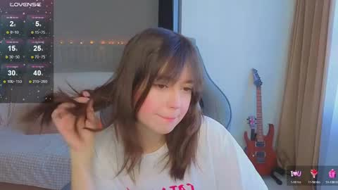 Snapshot of lina_brownie chatting on 04/14/26, 01:11 Lina online show from 04/14/26, 01:11