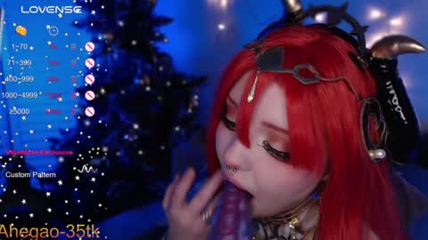 Snapshot of lina_diva chatting on 12/28/24, 11:05 Hey im Lina Ur cosplay waifu online show from 12/28/24, 11:05