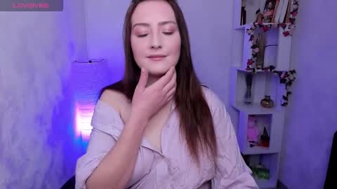 Snapshot of lina_flawless chatting on 10/19/25, 02:01 Lina online show from 10/19/25, 02:01