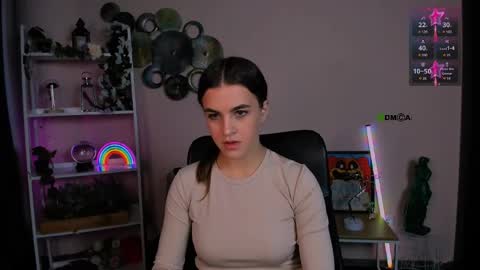 lina_fox12 online show from 04/10/26, 06:07