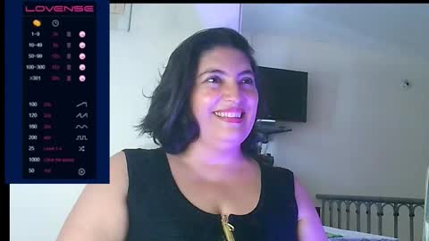 Snapshot of lina_maria99 chatting on 09/15/25, 08:42 Lina Mara99 online show from 09/15/25, 08:42