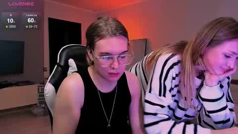 lina_nik online show from 10/18/25, 08:31