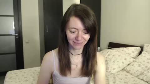 Snapshot of lina_rouge_ chatting on 07/26/26, 04:09 Lina Rouge online show from 07/26/26, 04:09