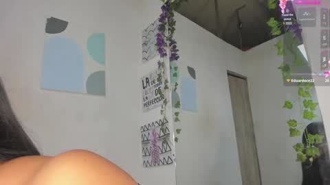 Snapshot of lina_sanchezih chatting on 12/04/24, 03:54 LINA SANCHEZ online show from 12/04/24, 03:54