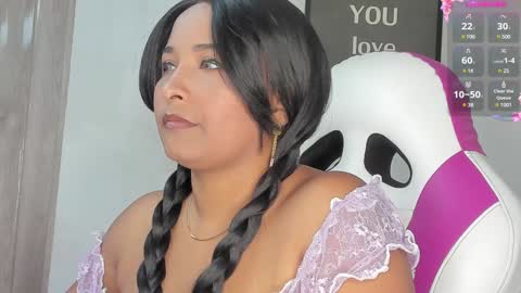 Snapshot of lina_sanchezih chatting on 12/17/24, 02:22 LINA SANCHEZ online show from 12/17/24, 02:22