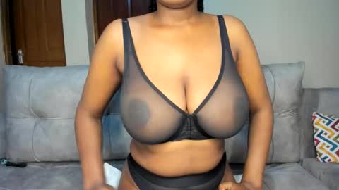 lina sexy58 online show from 02/25/26, 03:43