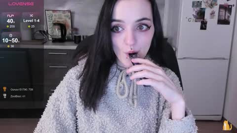 Lina 3  1715622743 online show from 01/05/26, 05:27