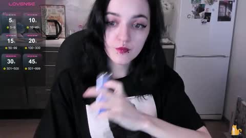 Lina 3  1715622743 online show from 03/16/26, 07:12