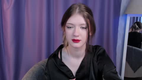 Lina online show from 12/20/24, 08:34