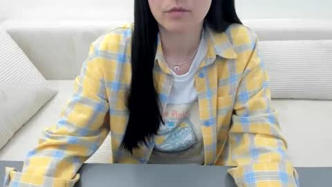 Snapshot of linabay2 chatting on 05/16/26, 06:21 linabay2 online show from 05/16/26, 06:21