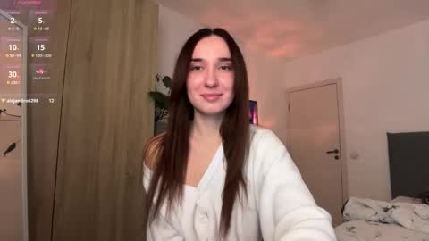 Lina online show from 11/07/25, 04:12