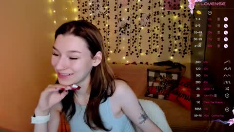 Snapshot of linablossom chatting on 11/02/25, 02:58 Lina online show from 11/02/25, 02:58