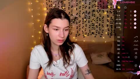 Snapshot of linablossom chatting on 11/06/25, 08:48 Lina online show from 11/06/25, 08:48