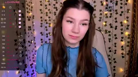 Snapshot of linablossom chatting on 02/15/26, 08:13 Lina online show from 02/15/26, 08:13