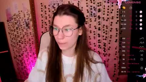 Snapshot of linablossom chatting on 03/01/26, 06:59 Lina online show from 03/01/26, 06:59