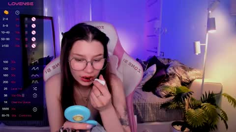 Snapshot of linablossom chatting on 06/06/26, 02:27 Lina online show from 06/06/26, 02:27