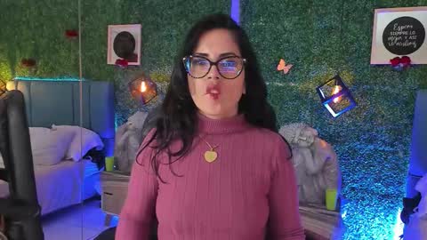 Lina  online show from 02/19/26, 11:39