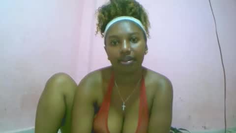 linah1123 online show from 10/20/25, 05:52