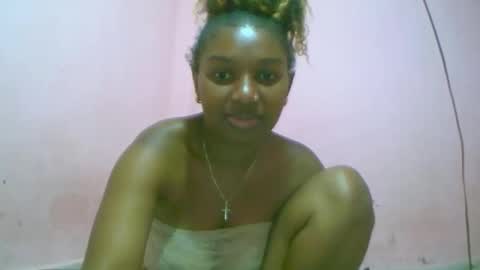 linah1123 online show from 10/21/25, 05:30