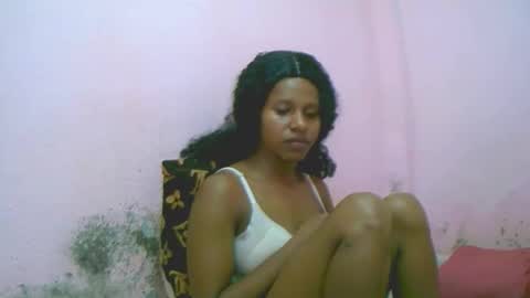 linah1123 online show from 12/23/25, 01:58