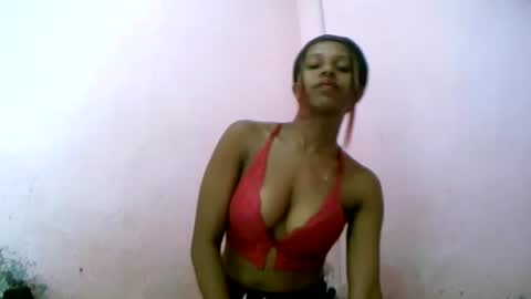 linah1123 online show from 03/11/26, 09:48