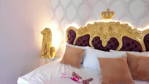 Snapshot of linalanm chatting on 09/28/25, 10:59 L I N A  online show from 09/28/25, 10:59