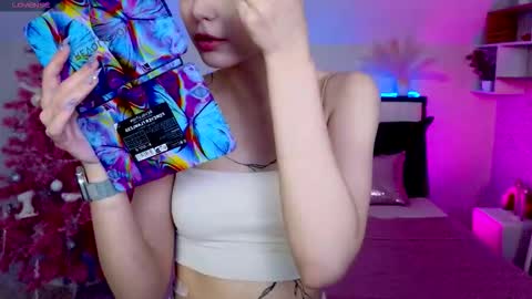 Snapshot of linalirian chatting on 01/06/26, 01:48 I am Lina online show from 01/06/26, 01:48