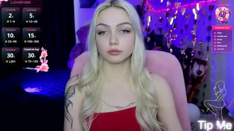 I am Lina online show from 04/16/26, 10:05