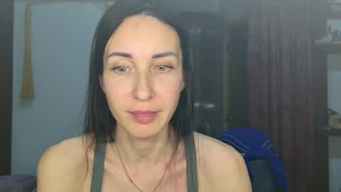 Snapshot of linalivee chatting on 02/03/26, 08:14 LinaLivee online show from 02/03/26, 08:14