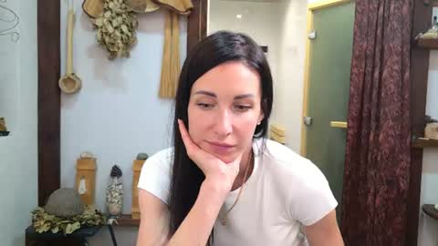 Snapshot of linalivee chatting on 07/30/26, 06:40 LinaLivee online show from 07/30/26, 06:40