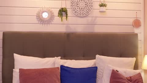 Snapshot of linareese chatting on 01/17/25, 11:17 LinaReese online show from 01/17/25, 11:17