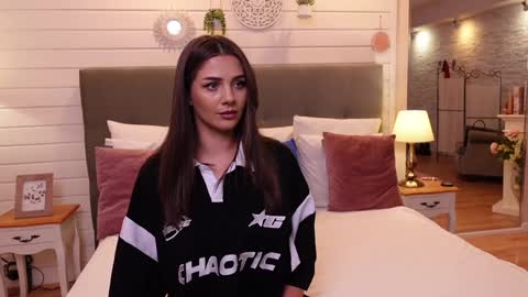 Snapshot of linareese chatting on 01/20/25, 04:43 LinaReese online show from 01/20/25, 04:43