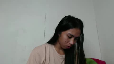 Snapshot of linaslayer chatting on 12/12/24, 05:48 Lexi online show from 12/12/24, 05:48