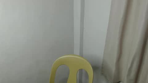 Snapshot of linaslayer chatting on 02/21/25, 11:01 Lexi online show from 02/21/25, 11:01