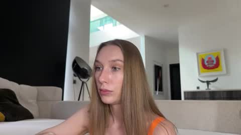 Lina online show from 02/14/26, 05:37