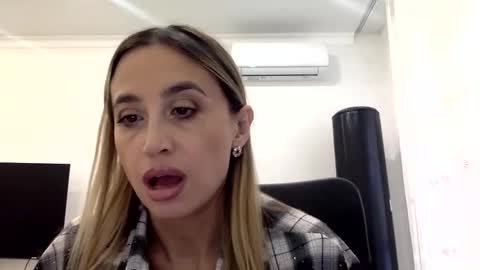 linavora online show from 02/13/26, 11:39