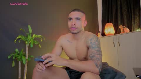 lincom amith online show from 11/11/25, 10:21