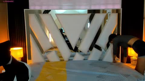  Linda  online show from 09/21/25, 01:24