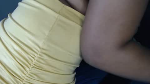 Snapshot of linda_581 chatting on 11/25/25, 11:49 linda online show from 11/25/25, 11:49