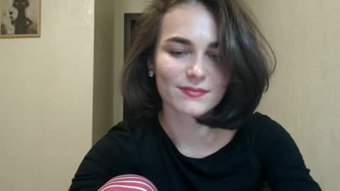 Linda online show from 04/25/26, 08:39