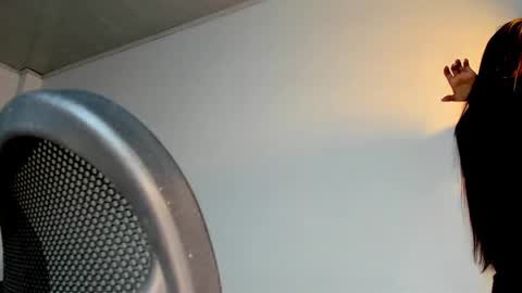 Alana online show from 10/24/25, 11:01