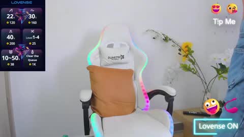 Linda online show from 01/23/25, 05:10