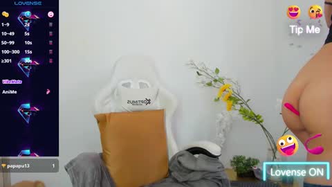 Linda online show from 03/01/25, 04:33