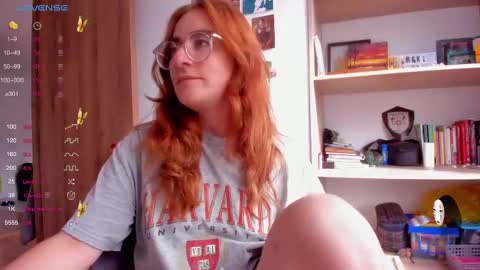 Giggles  online show from 02/20/25, 01:40