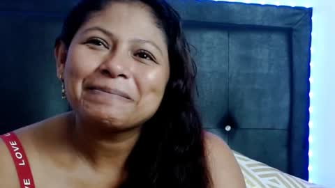 Snapshot of linda_love41 chatting on 01/16/25, 05:44 linda_love41 online show from 01/16/25, 05:44